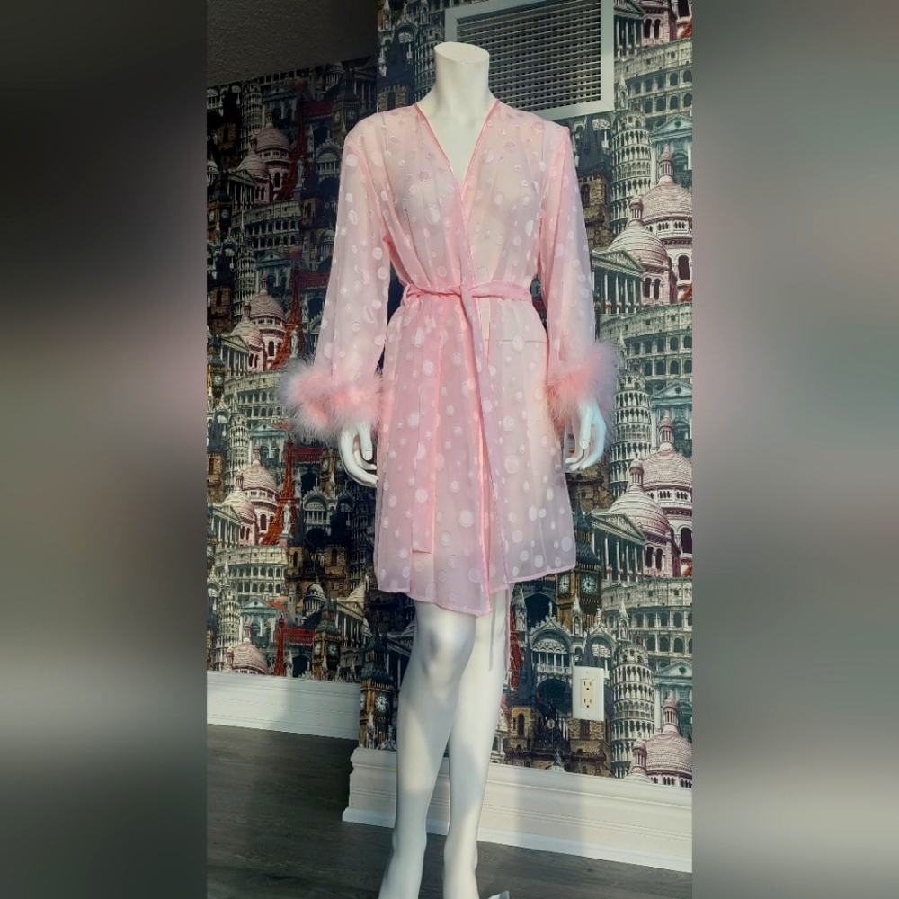 Oscar de la renta women's robes.